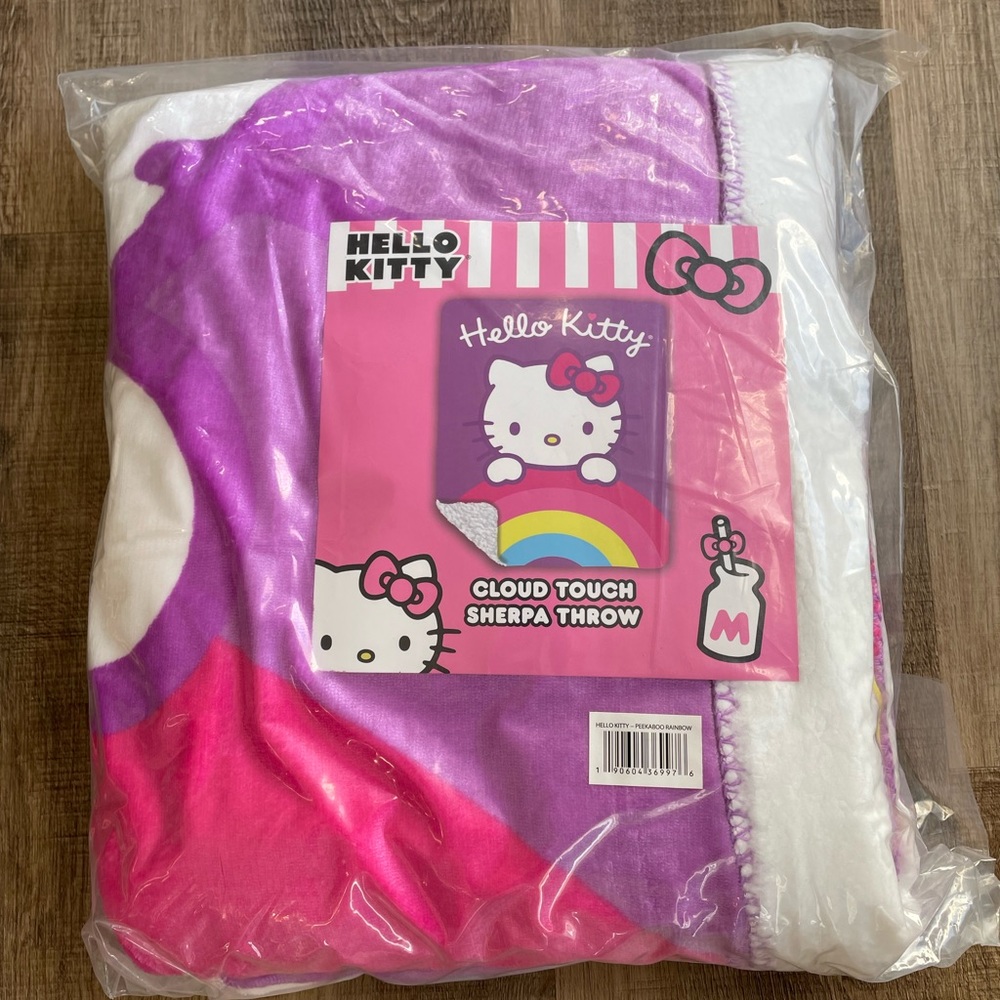 New Hello Kitty Rainbow Sherpa Blanket